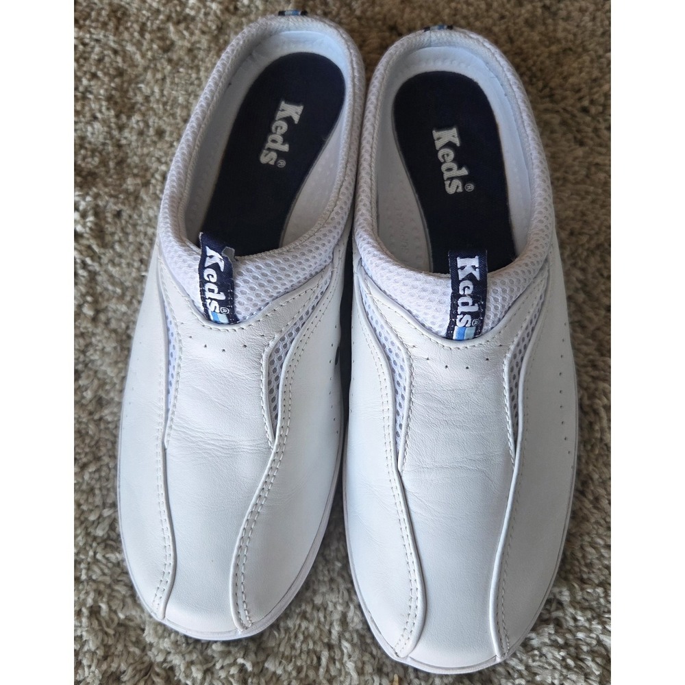 KEDS Womans Slip On Sneakers Sz 6 ~Near Perfect  Condition
